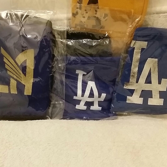 🌎REFLECTIVE.😷s - Picture 2 of 5